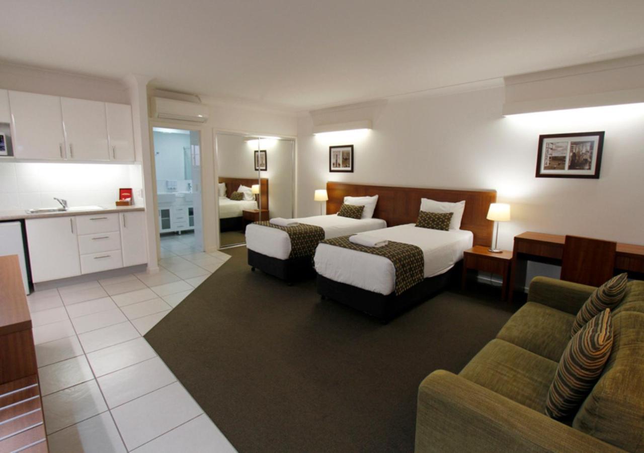 Chinchilla Downtown Motor Inn Buitenkant foto