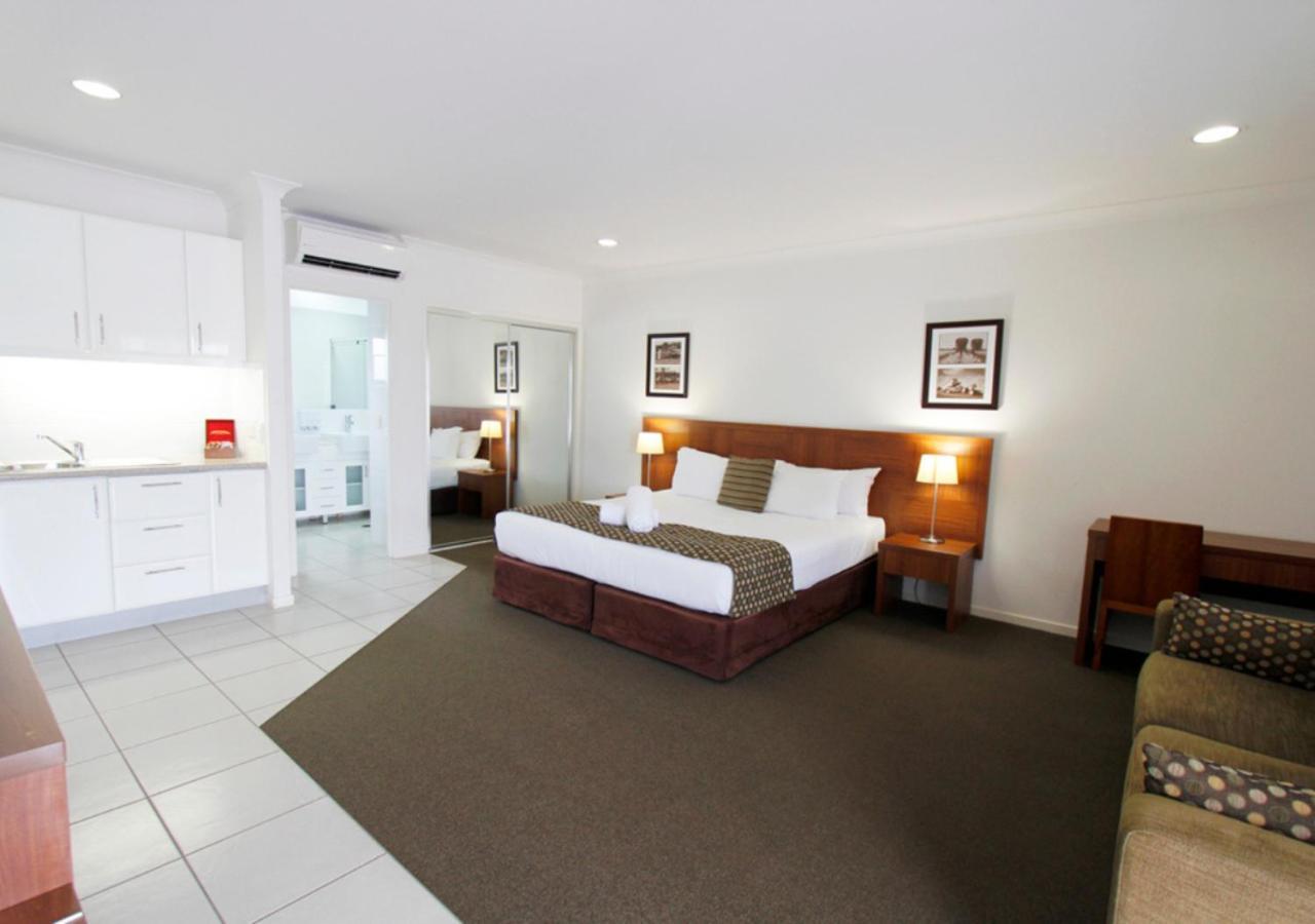 Chinchilla Downtown Motor Inn Buitenkant foto