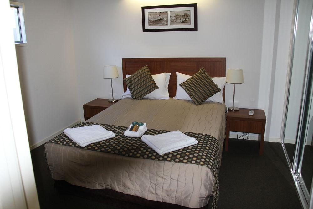 Chinchilla Downtown Motor Inn Buitenkant foto